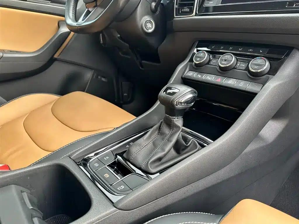 2019 Kodiaq GT TSI330 2WD Luxury Edition (China VI Emission Standard) — миниатюра 18