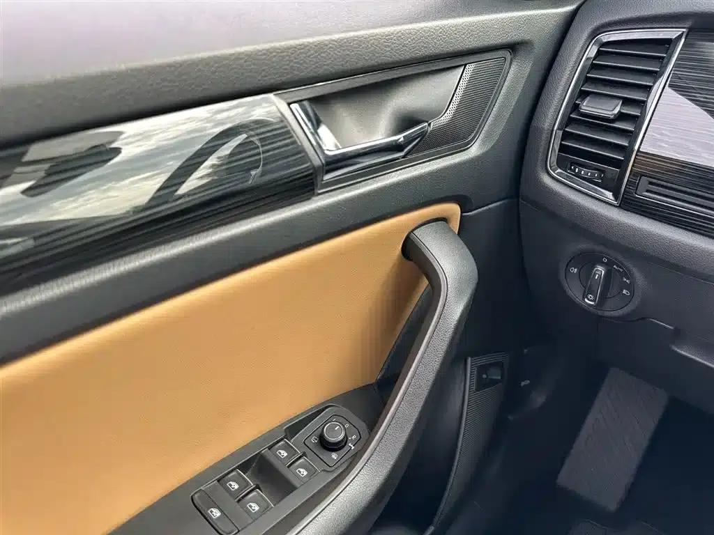 2019 Kodiaq GT TSI330 2WD Luxury Edition (China VI Emission Standard) — миниатюра 23