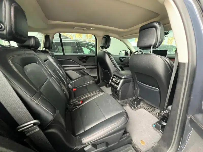 2021 Aviator 3.0T V6 AWD Premium Edition — миниатюра 16