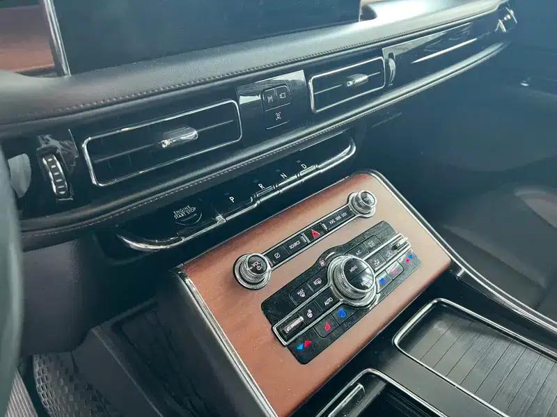 2021 Aviator 3.0T V6 AWD Premium Edition — миниатюра 10