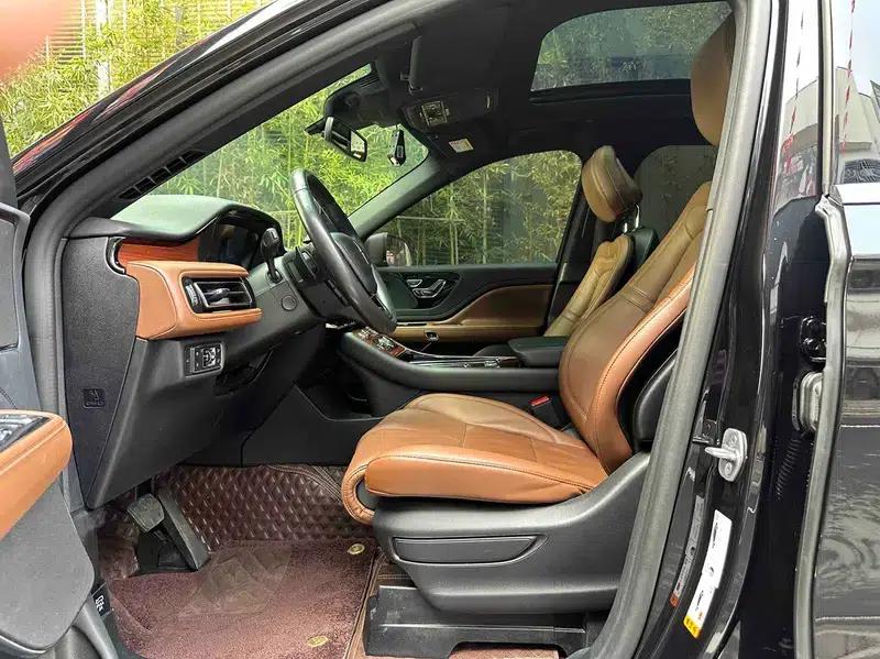 2021 Aviator 3.0T V6 AWD Premium Edition — миниатюра 17