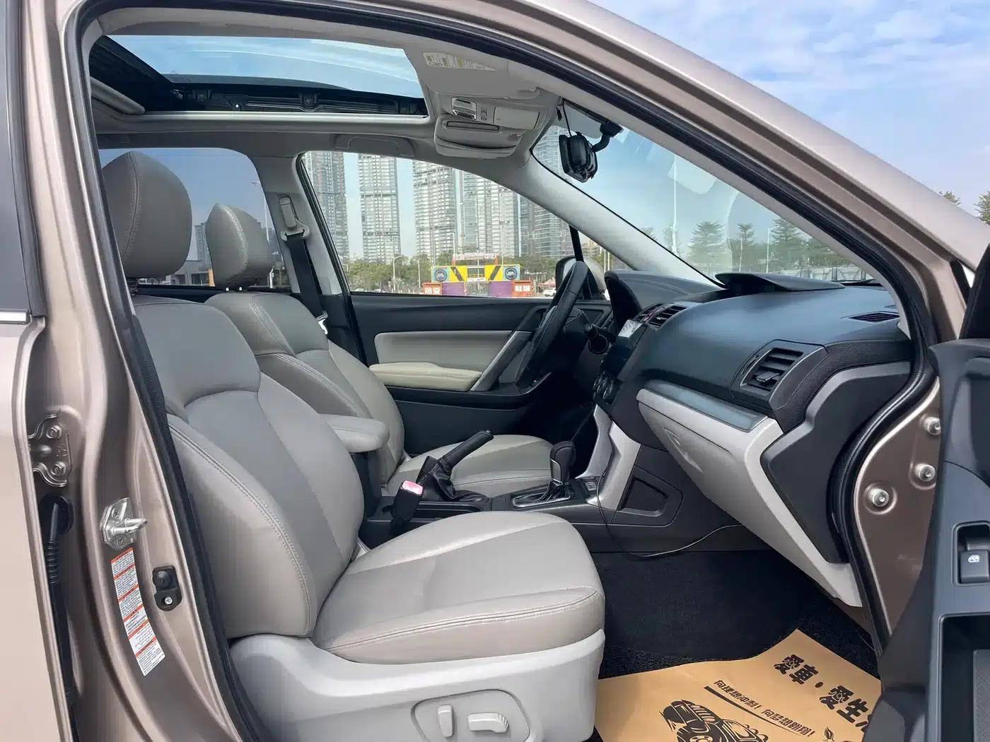 Forester 2013 2.5i Automatic Luxury Edition — миниатюра 8