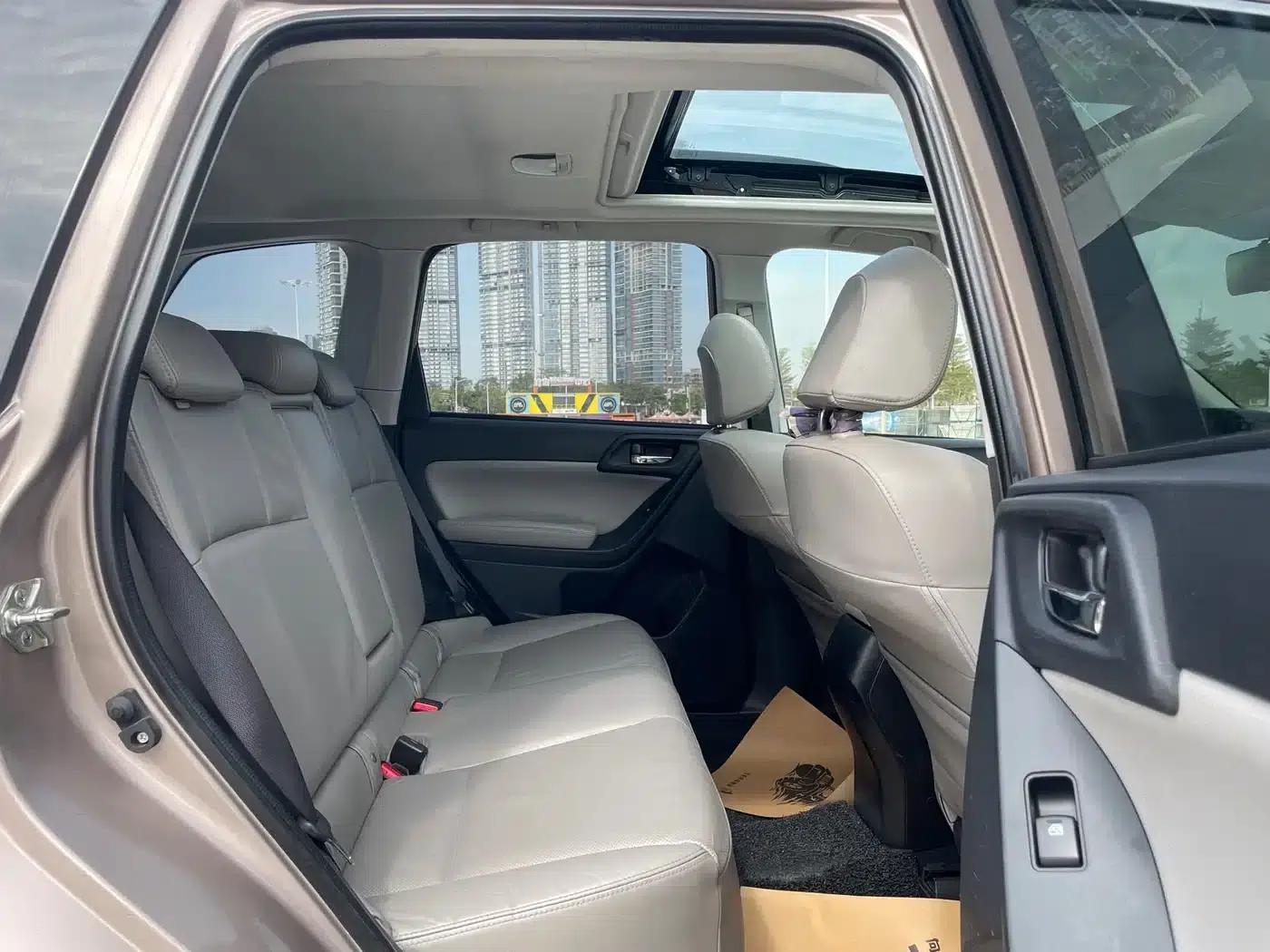 Forester 2013 2.5i Automatic Luxury Edition — миниатюра 9