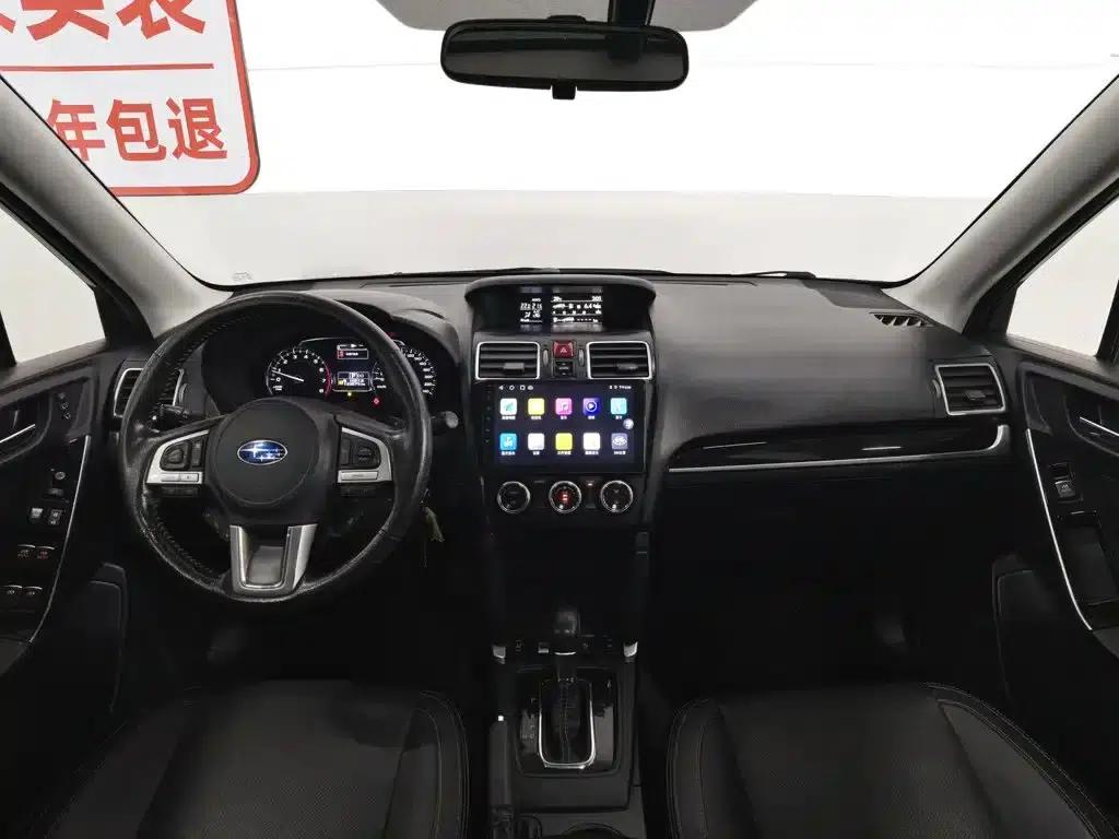 Forester 2016 2.5i Luxury Navigation Edition — миниатюра 5