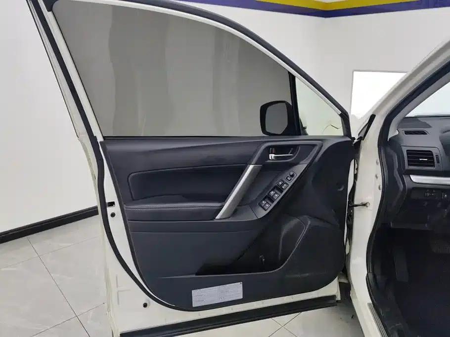 Forester 2013 2.0i Automatic Luxury Edition — миниатюра 7