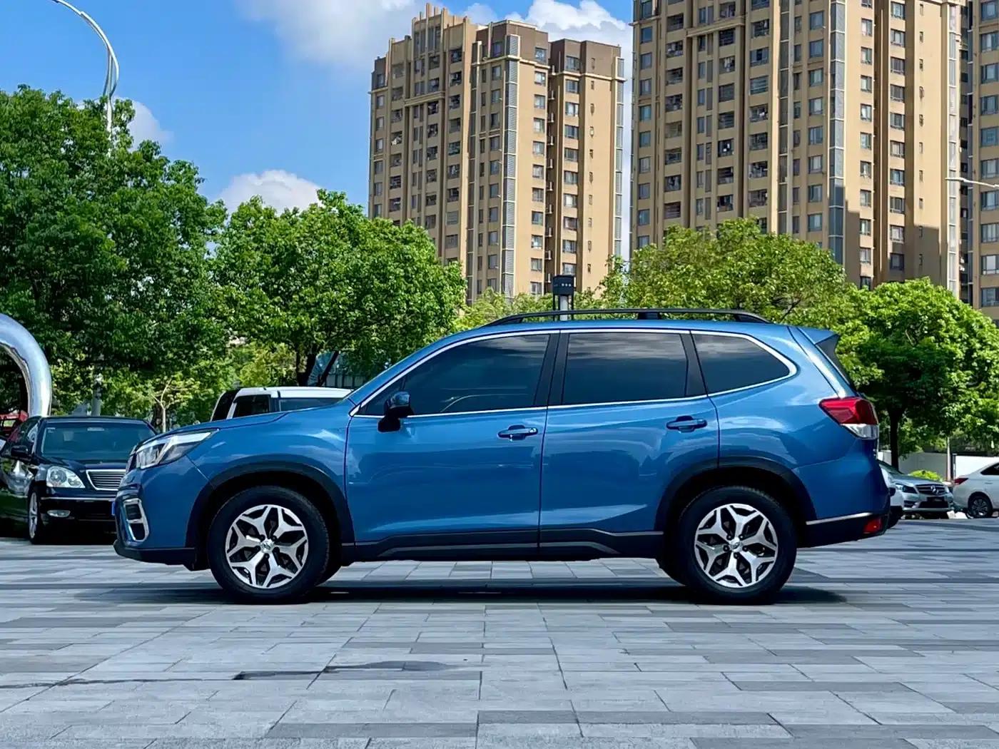 Forester 2021 2.0i Luxury Edition — миниатюра 4