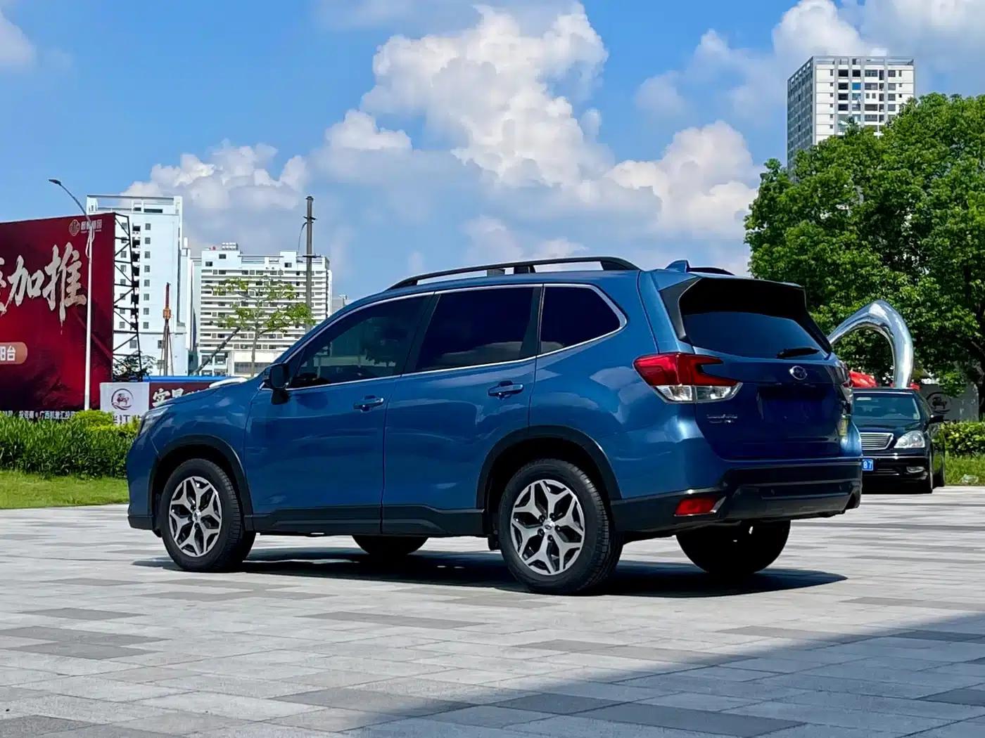 Forester 2021 2.0i Luxury Edition — миниатюра 5