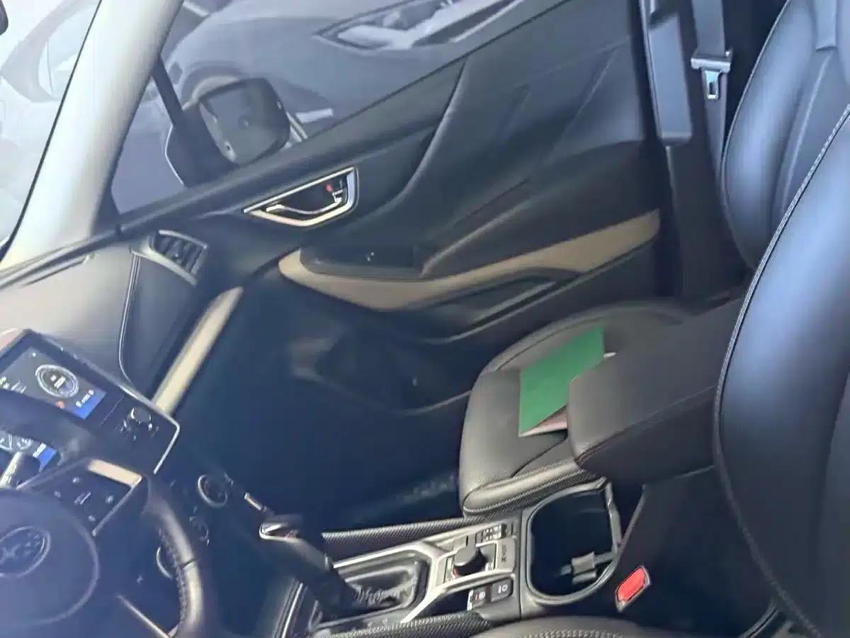 Forester 2022 2.0i AWD Luxury Edition EyeSight — миниатюра 6