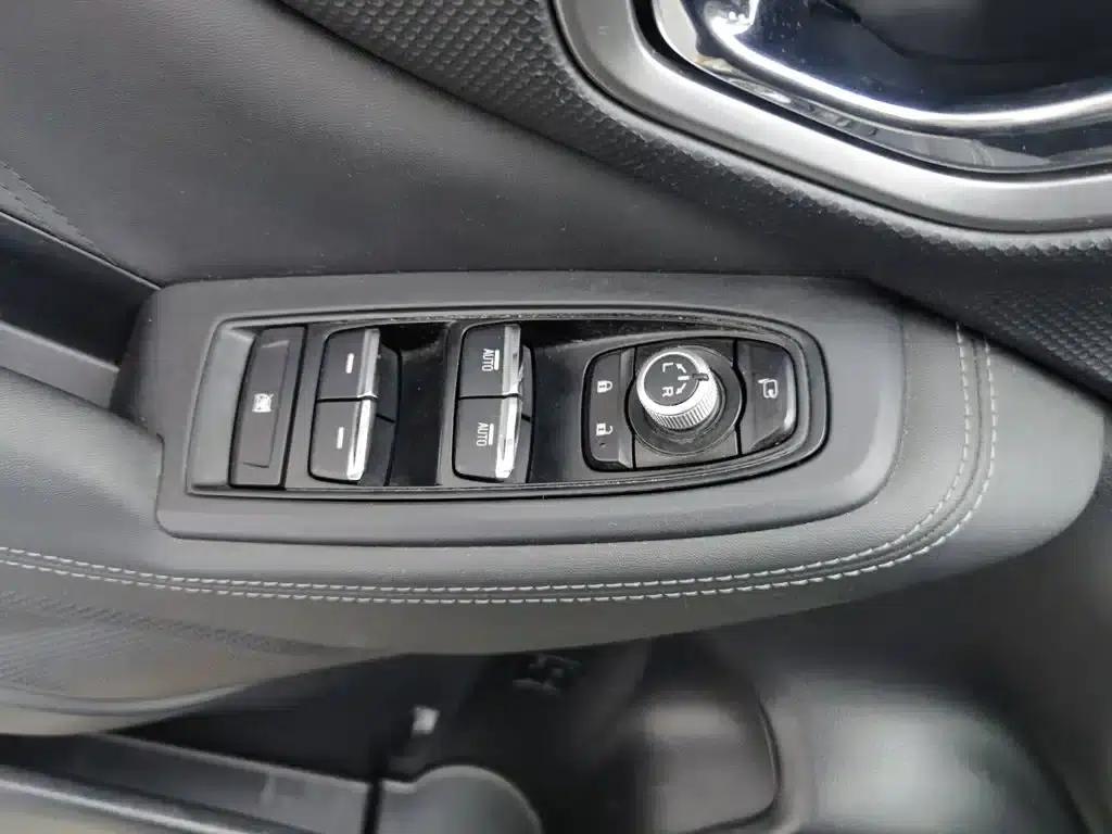 Forester 2019 2.0i Luxury Edition EyeSight — миниатюра 9