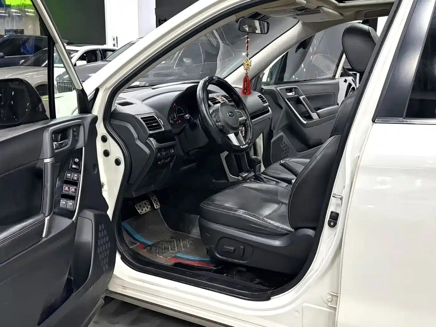 Forester 2016 2.5i Premium Navigation Edition — миниатюра 9