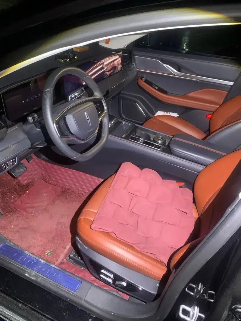 Lincoln Z 2024 2.0T Premium Edition — миниатюра 6