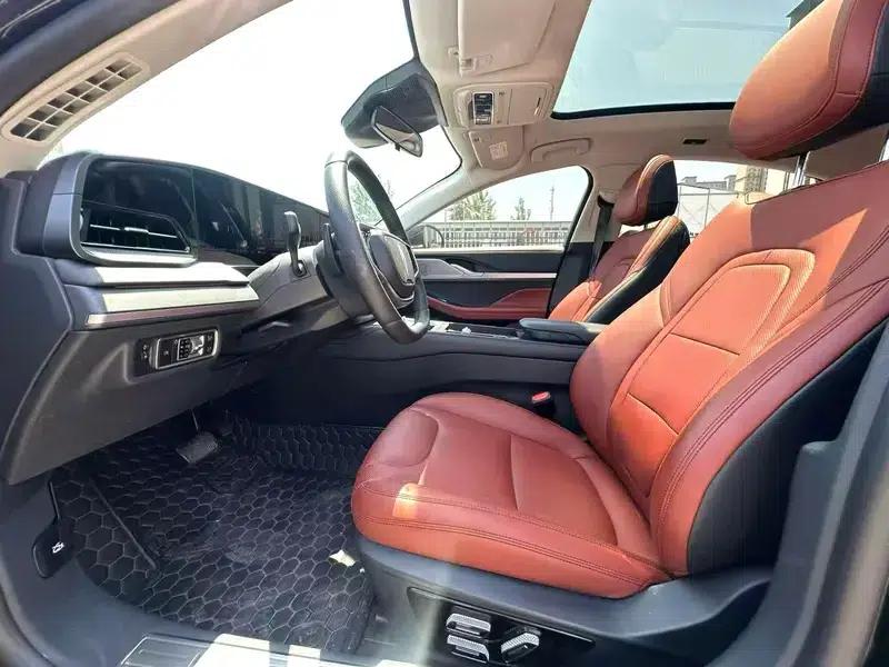 Lincoln Z 2024 2.0T Premium Edition — миниатюра 9