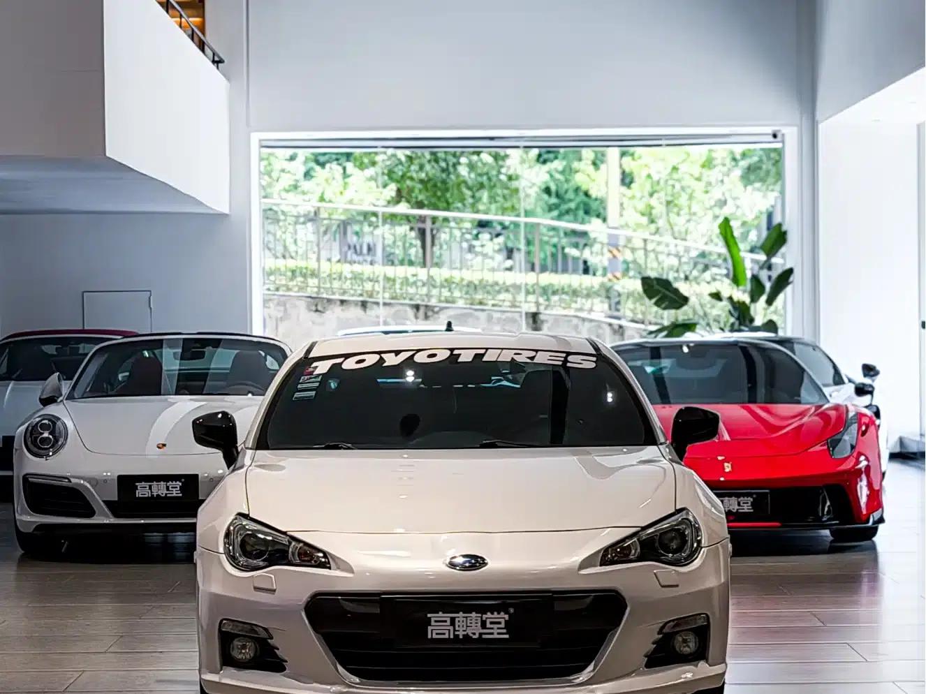 Subaru BRZ 2013 2.0i Automatic Luxury — миниатюра 2
