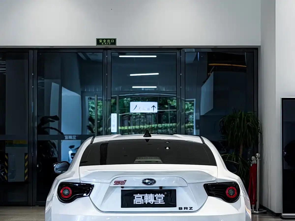 Subaru BRZ 2013 2.0i Automatic Luxury — миниатюра 8
