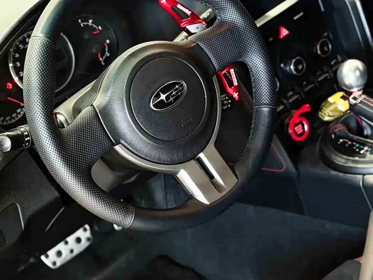 Subaru BRZ 2013 2.0i Automatic Luxury — миниатюра 10