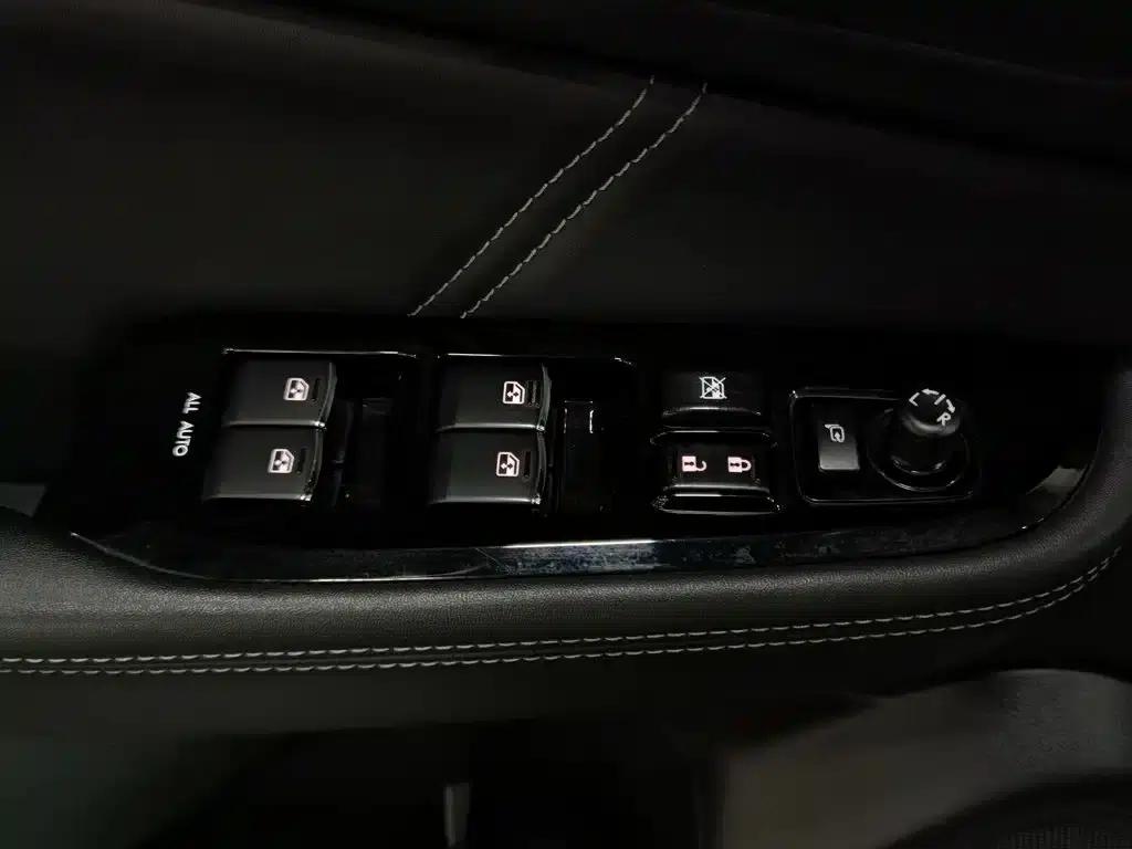 Outback 2016 2.5i Luxury Navigation Edition — миниатюра 9