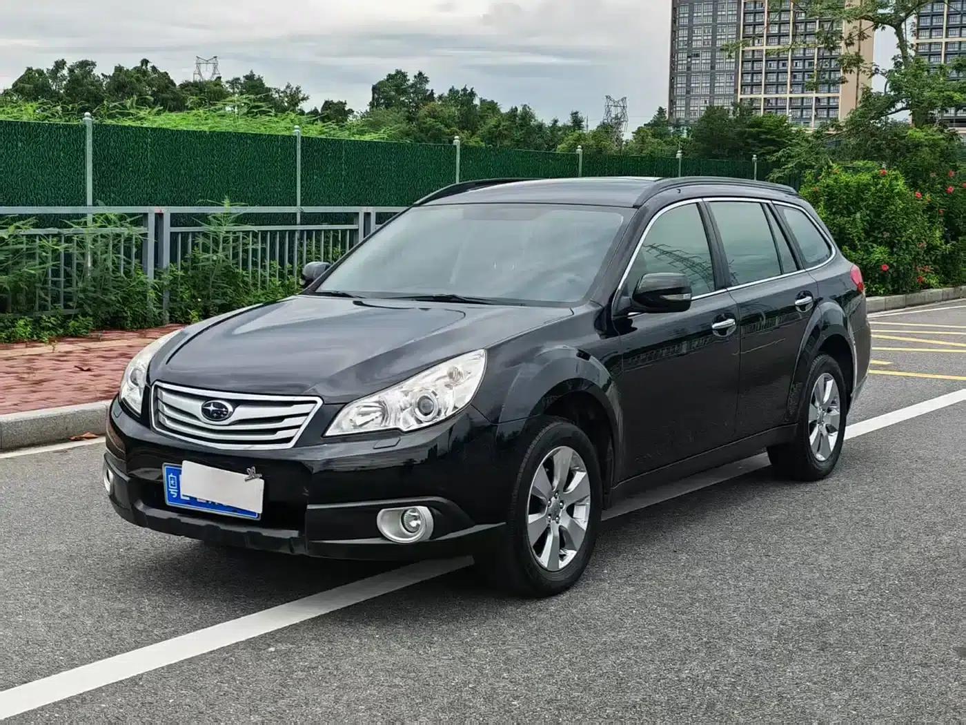 Outback 2010 2.5i Luxury Edition — миниатюра 2