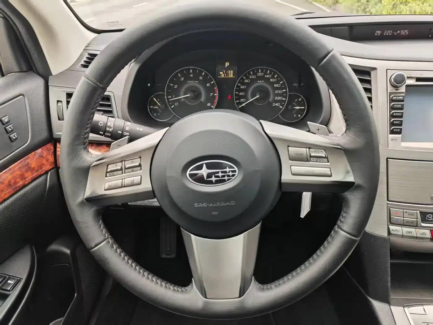 Outback 2010 2.5i Luxury Edition — миниатюра 12