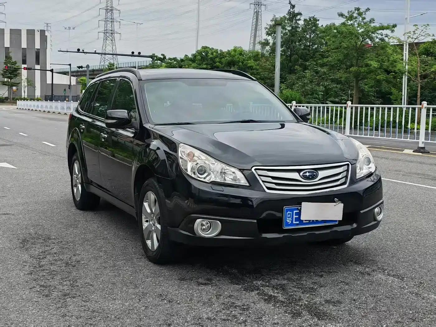 Outback 2010 2.5i Luxury Edition — миниатюра 3