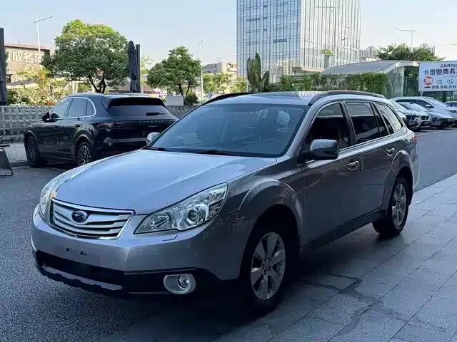 Outback 2010 2.5i Luxury Edition