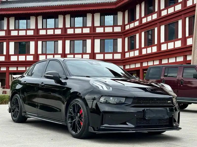 Lynk & Co 03 2019 1.5TD DCT Pro Edition — миниатюра 3