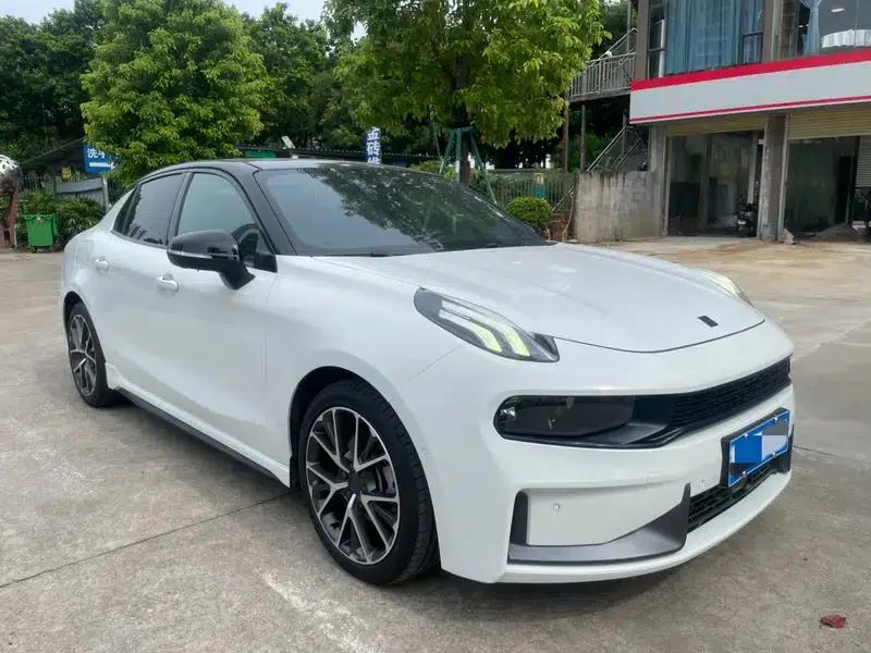 Lynk & Co 03 2019 2.0TD Automatic Pro Edition — миниатюра 3