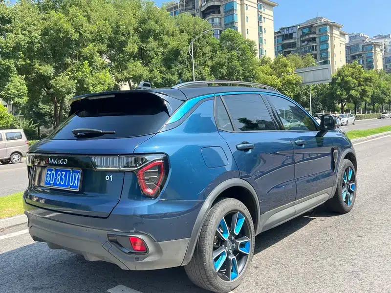Lynk & Co 01 2017 2.0T 2WD Pro Edition — миниатюра 6