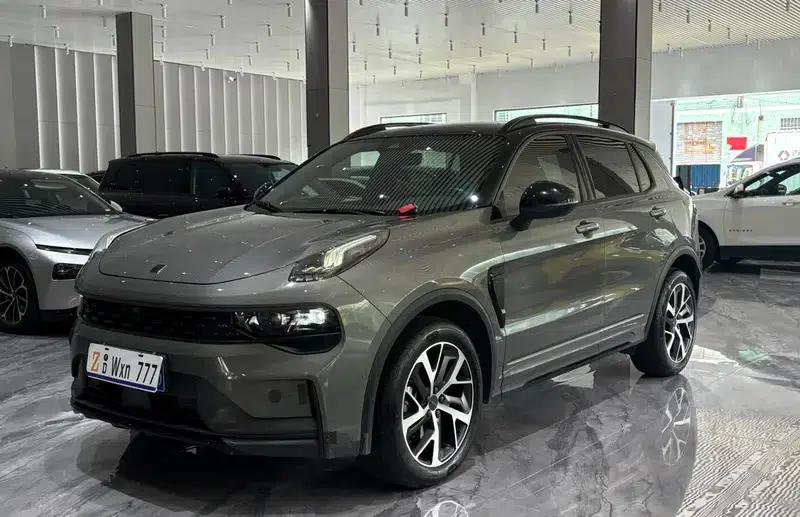 Lynk & Co 01 2021 2.0TD AWD Halo — миниатюра 1