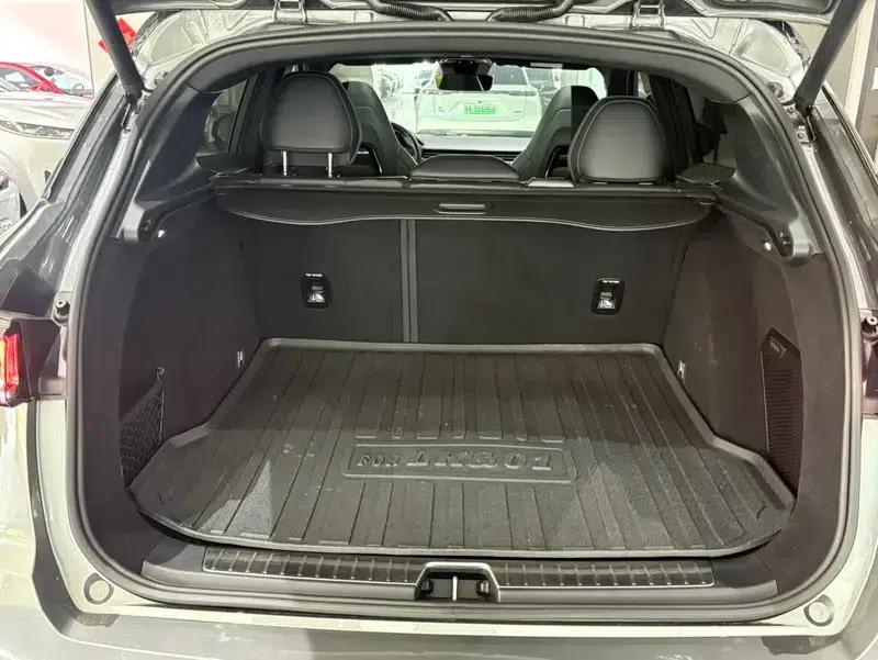 Lynk & Co 01 2021 2.0TD AWD Halo — миниатюра 30