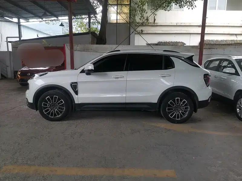 Lynk & Co 01 2020 2.0T 2WD Pure Pro Edition — миниатюра 4