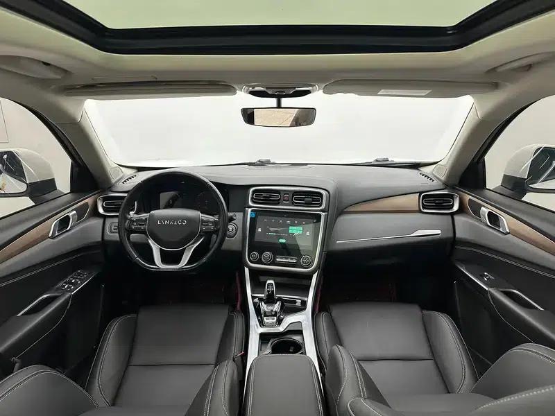 Lynk & Co 01 2020 2.0T 2WD Pure Pro Edition — миниатюра 14