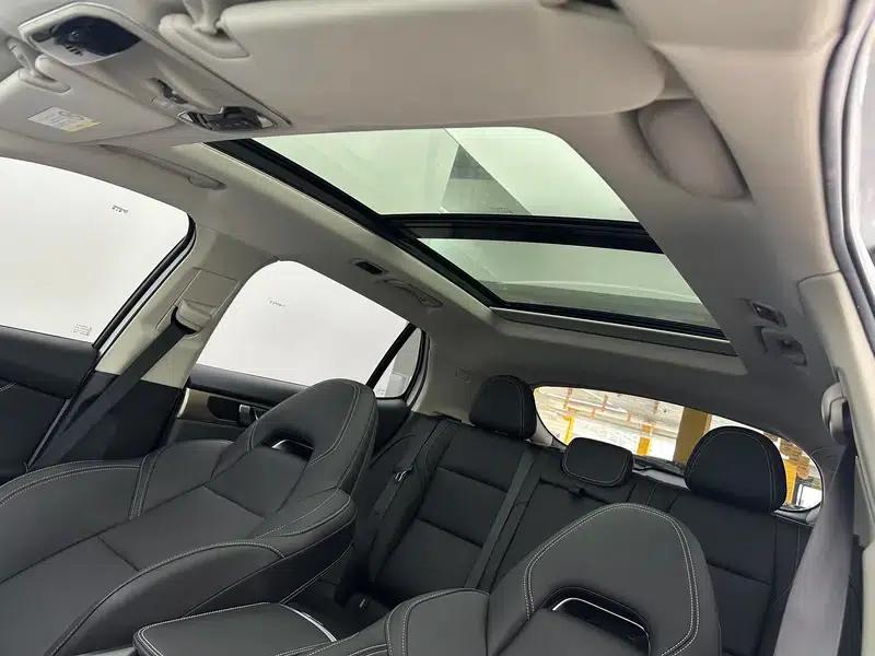 Lynk & Co 01 2020 2.0T 2WD Pure Pro Edition — миниатюра 19