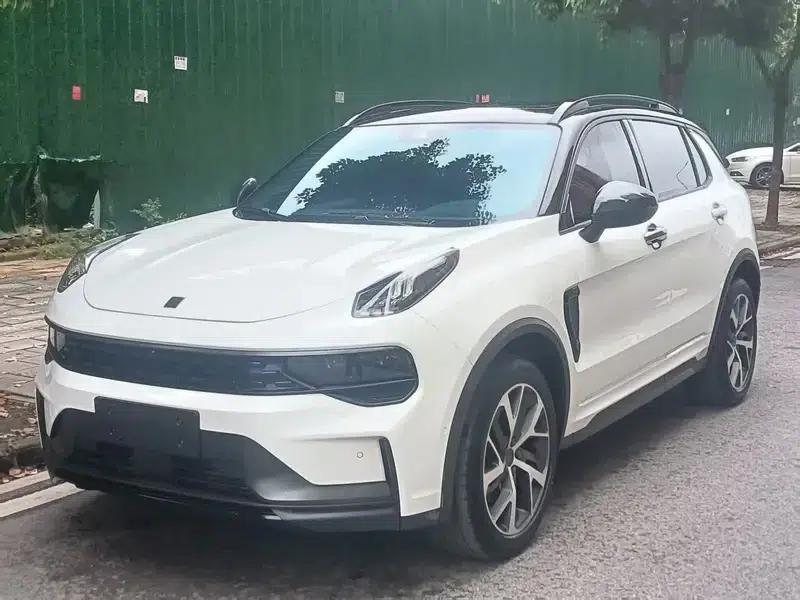 Lynk & Co 01 2021 2.0TD AWD Halo — миниатюра 1