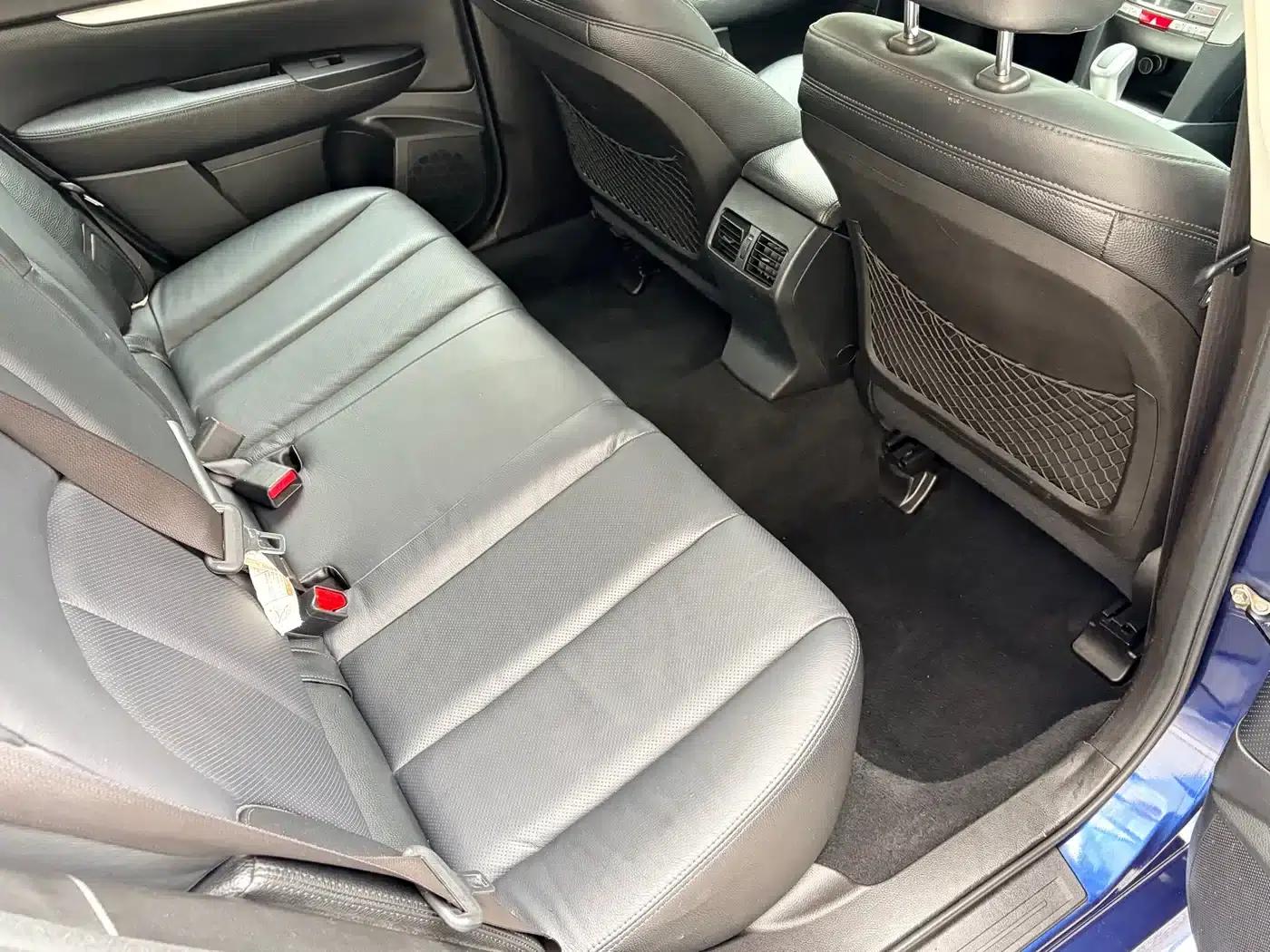 Legacy 2010 2.0i Luxury Touring Edition — миниатюра 14