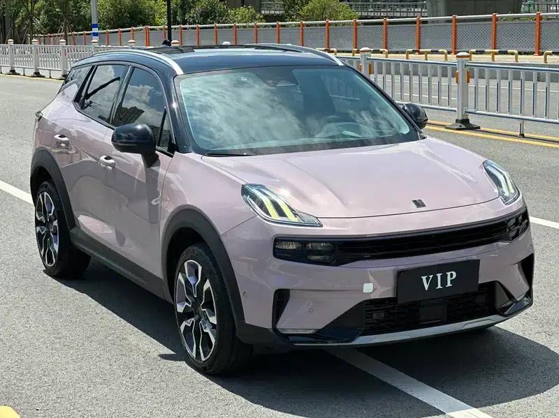 Lynk & Co 06 2021 1.5T Shero Pink Special Edition — миниатюра 3