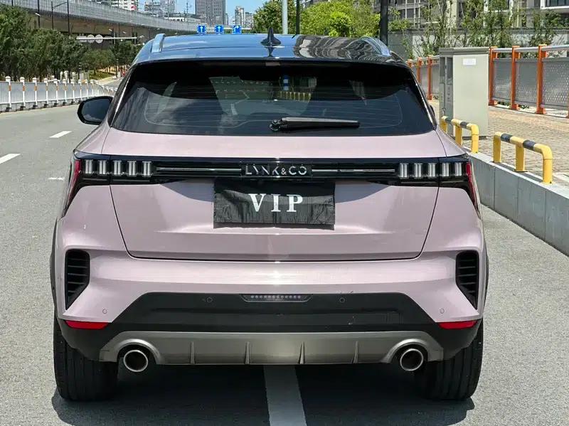 Lynk & Co 06 2021 1.5T Shero Pink Special Edition — миниатюра 6