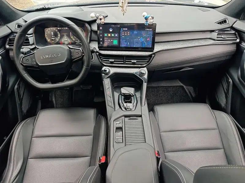 Lynk & Co 06 2023 Remix 1.5T Pro — миниатюра 9