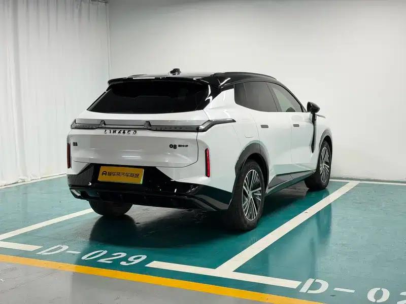 Lynk & Co 08 EM-P 2023 Model 220 AWD Performance Halo — миниатюра 7