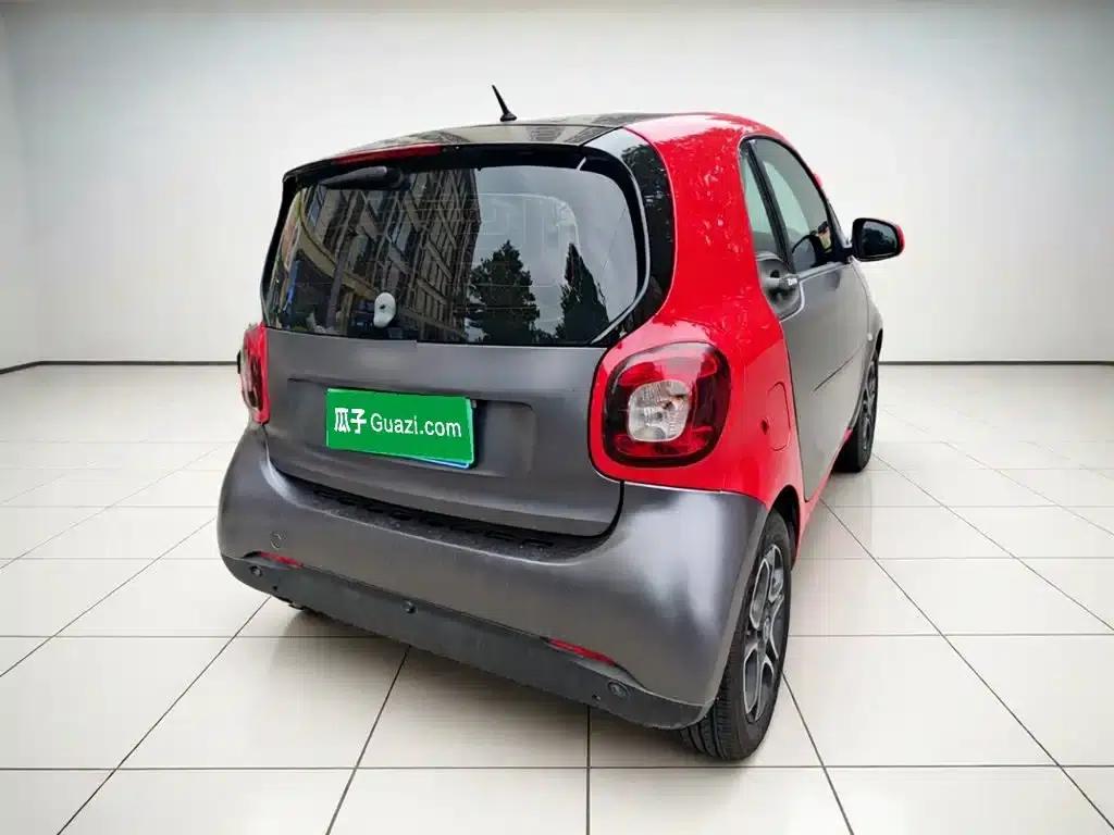 2016 Smart Fortwo 0.9T 66kW Hardtop Pioneer Edition — миниатюра 4