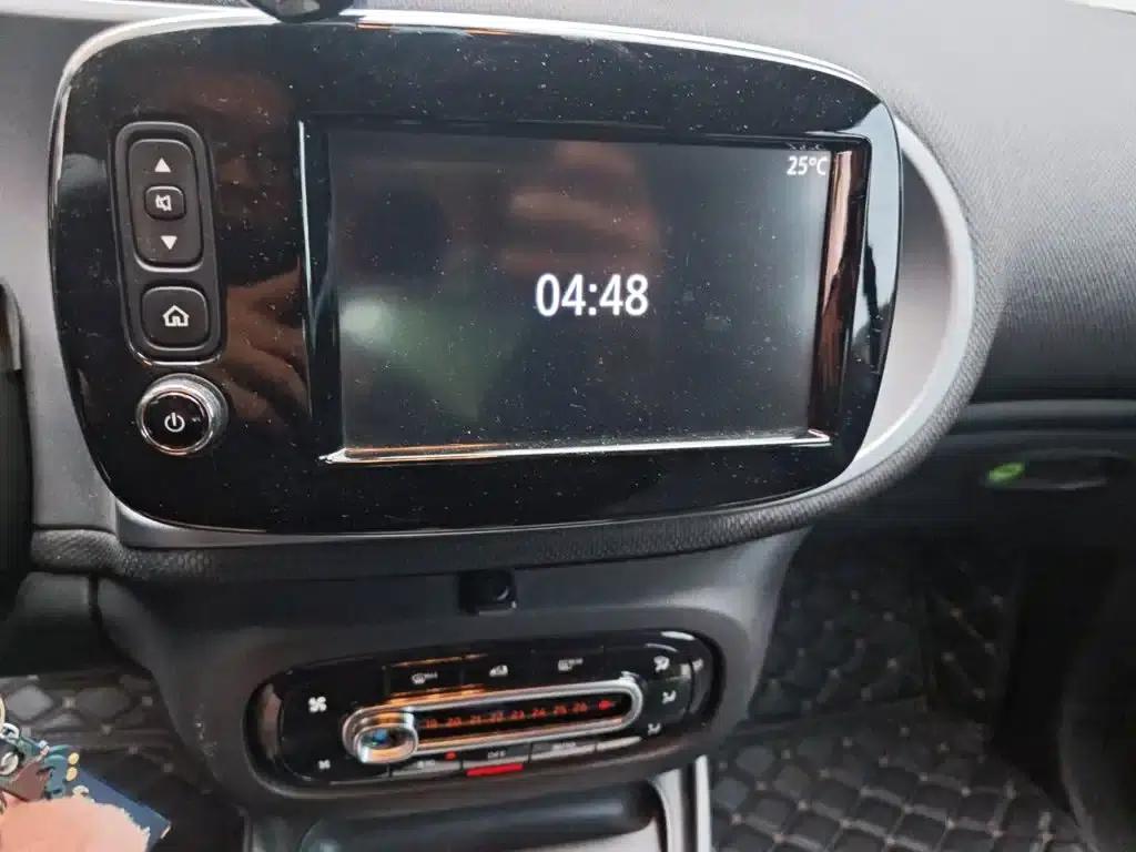 2016 Smart Fortwo 0.9T 66kW Hardtop Pioneer Edition — миниатюра 9