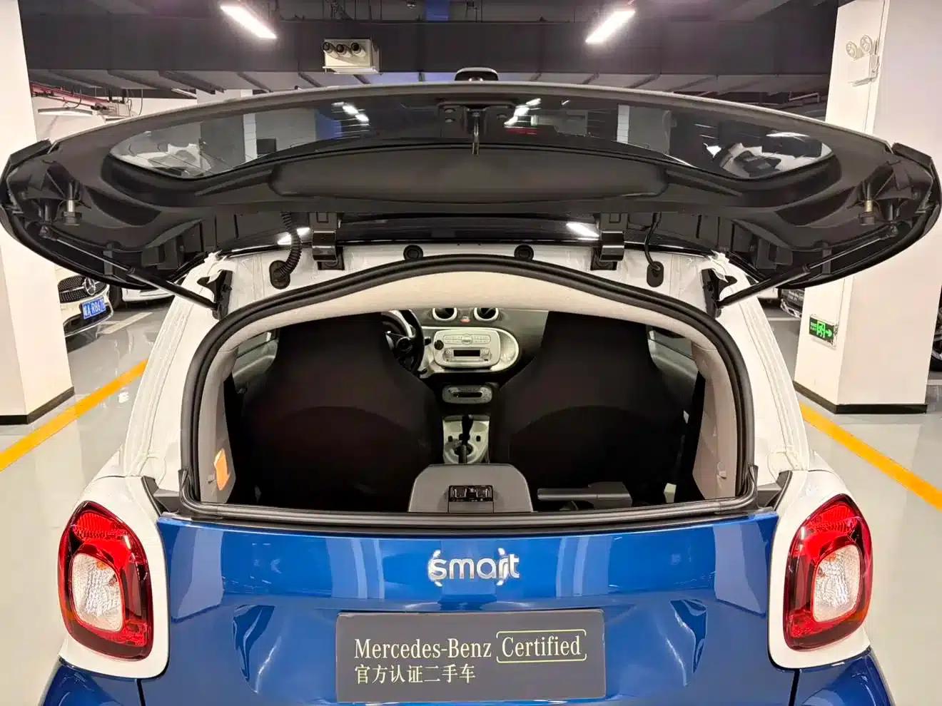 2015 Smart Fortwo 1.0L 52kW Hardtop Passion Edition — миниатюра 17