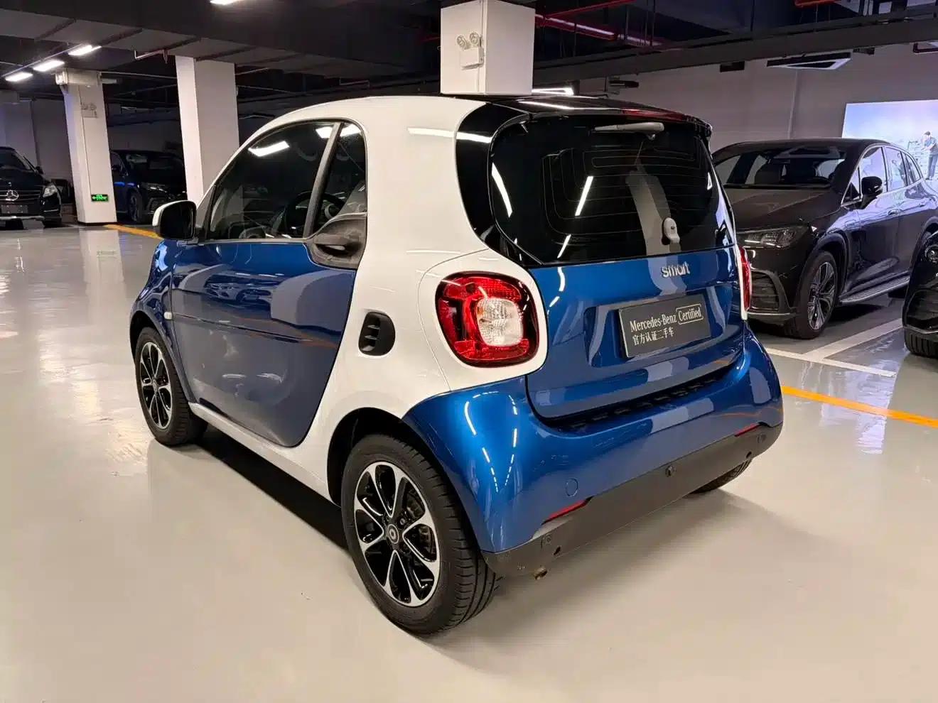 2015 Smart Fortwo 1.0L 52kW Hardtop Passion Edition — миниатюра 8