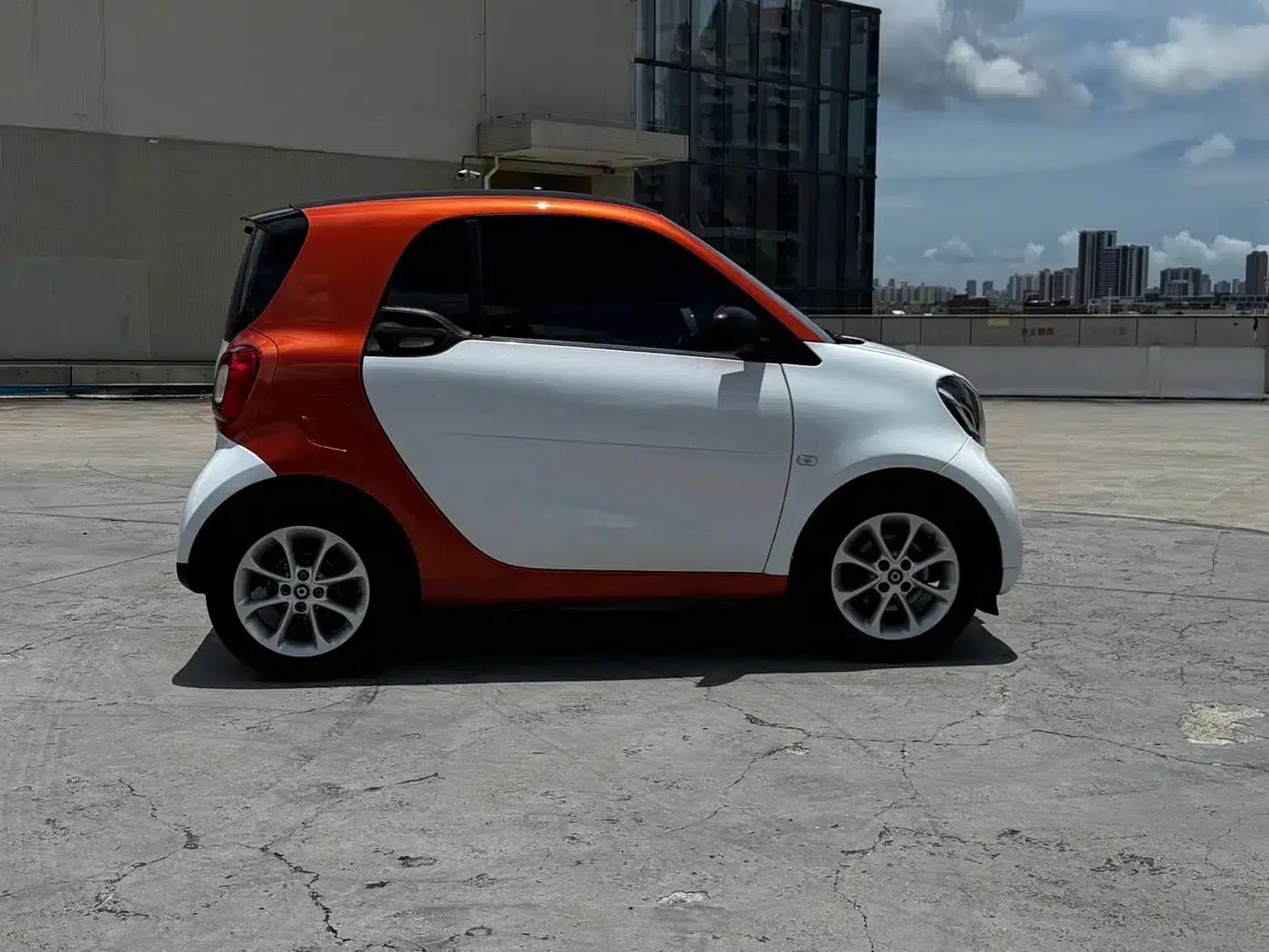 2015 Smart Fortwo 1.0L 52kW Hardtop Dynamic Edition — миниатюра 7
