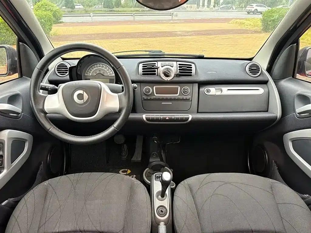 2012 Smart Fortwo 1.0 MHD Hardtop Passion Edition — миниатюра 9