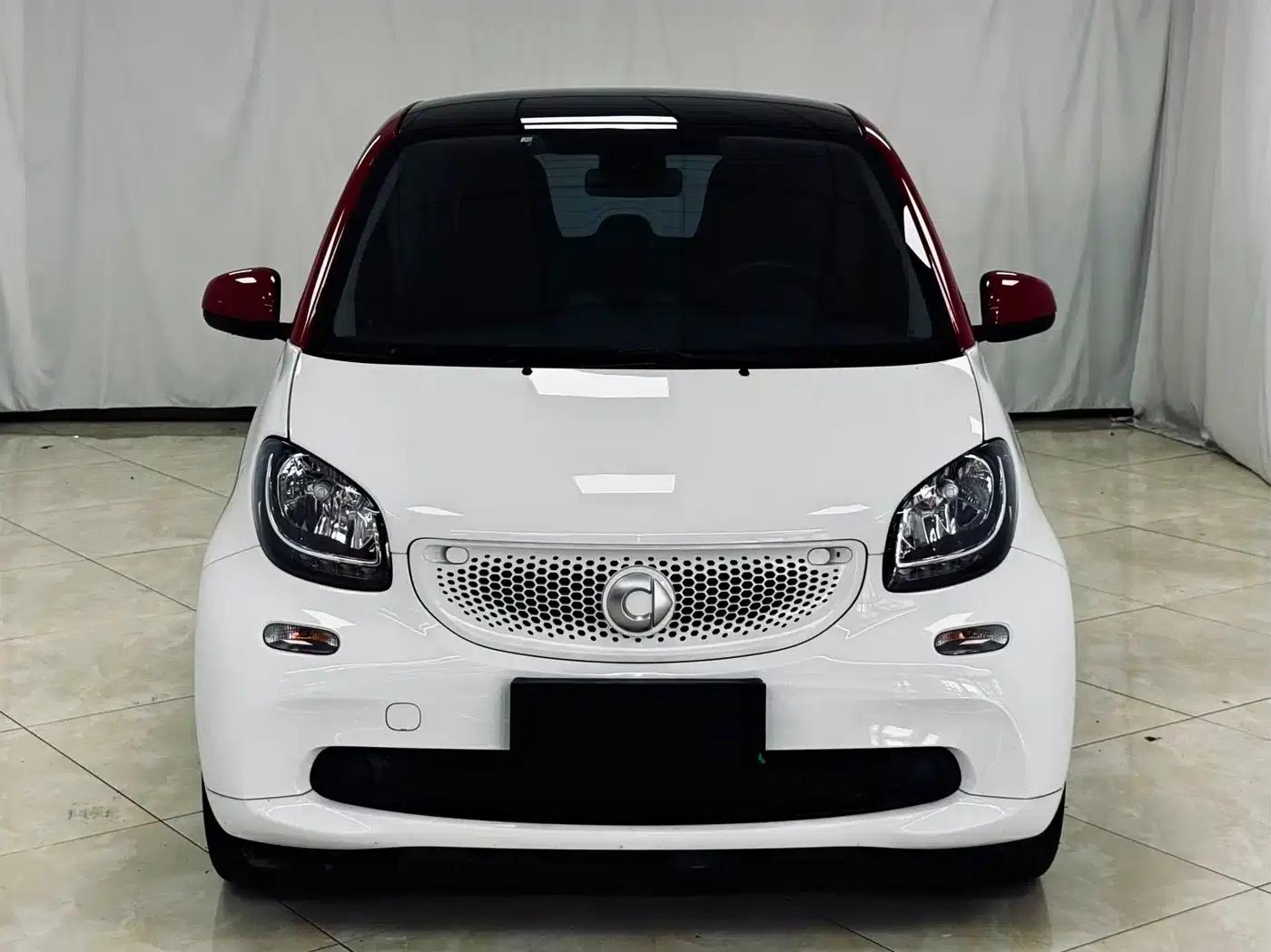 2015 Smart Fortwo 1.0L 52kW Hardtop Passion Edition — миниатюра 2