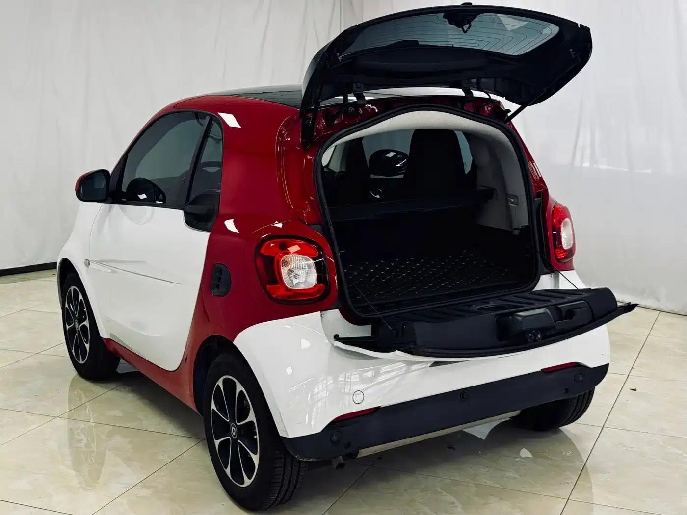 2015 Smart Fortwo 1.0L 52kW Hardtop Passion Edition — миниатюра 8