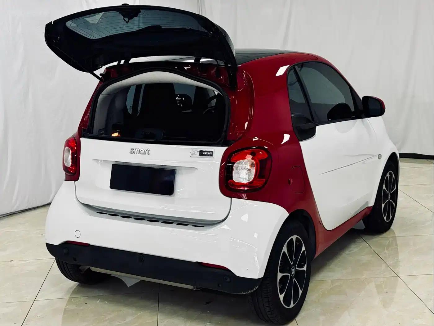 2015 Smart Fortwo 1.0L 52kW Hardtop Passion Edition — миниатюра 9