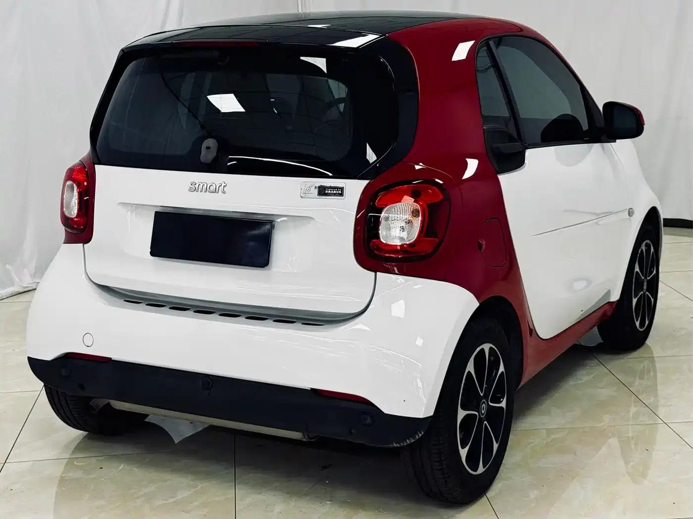 2015 Smart Fortwo 1.0L 52kW Hardtop Passion Edition — миниатюра 10