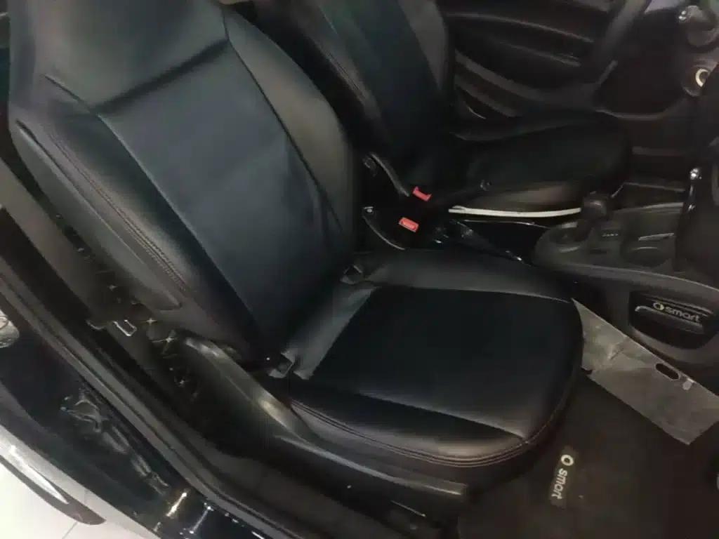 2015 Smart Fortwo 1.0L 52kW Hardtop Dynamic Edition — миниатюра 25