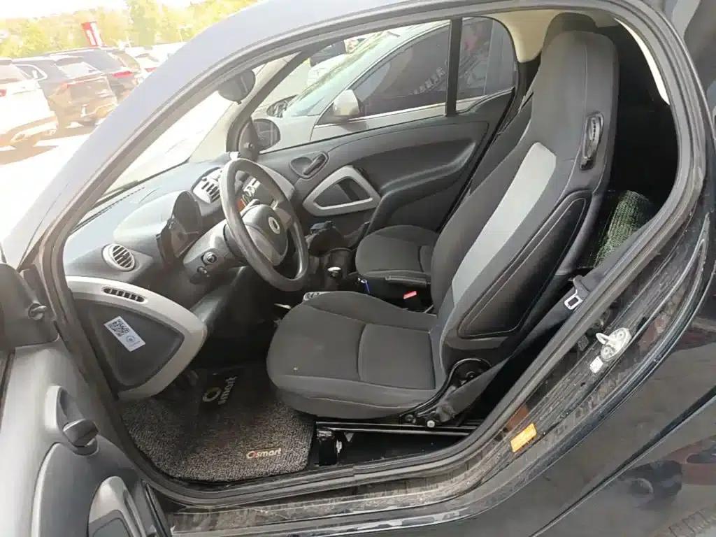 2012 Smart Fortwo 1.0 MHD Hardtop Standard Edition — миниатюра 11